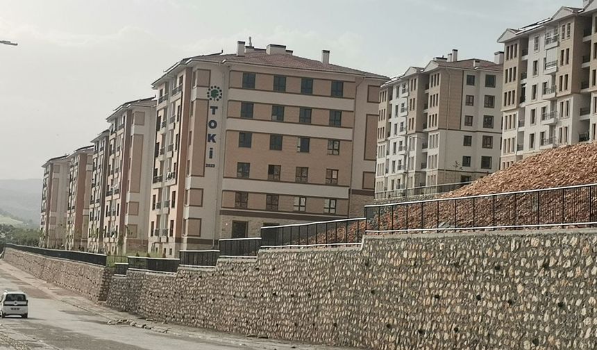 Kahramanmaraş'ta Deprem Sonrası 15 Bin 980  Konut Teslim Edildi