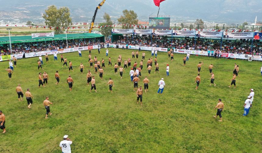 3. Kaş Belediyesi Yağlı Pehlivan Güreşleri 19 Ekim'de yapılacak