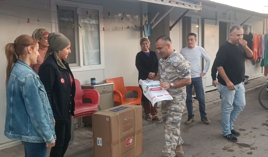 Depremzede serebral palsili Bekir'in 'Mercedes'ini asker ağabeyleri hediye etti