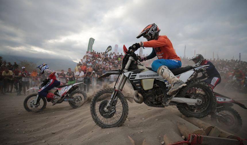 Sea To Sky Enduro Motosiklet Yarışı plaj etabı tamamladı