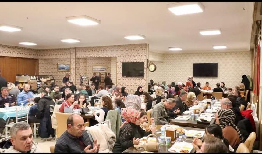Kırklareli'nde Kahramanmaraşlılar, Geleneksel İftarda Bir Araya Geldi