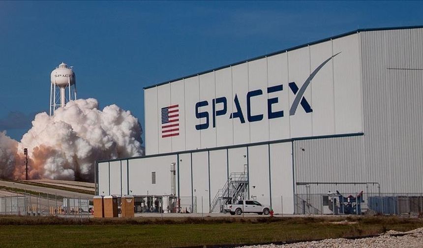 SpaceX, casus uydusu "NROL-57"yi uzaya gönderdi