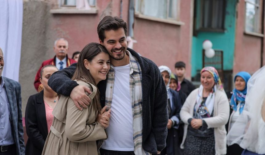 Berk Atan Sete Giderken Kaza Geçirdi! İşte Oynadığı Karakter ve Son Durumu