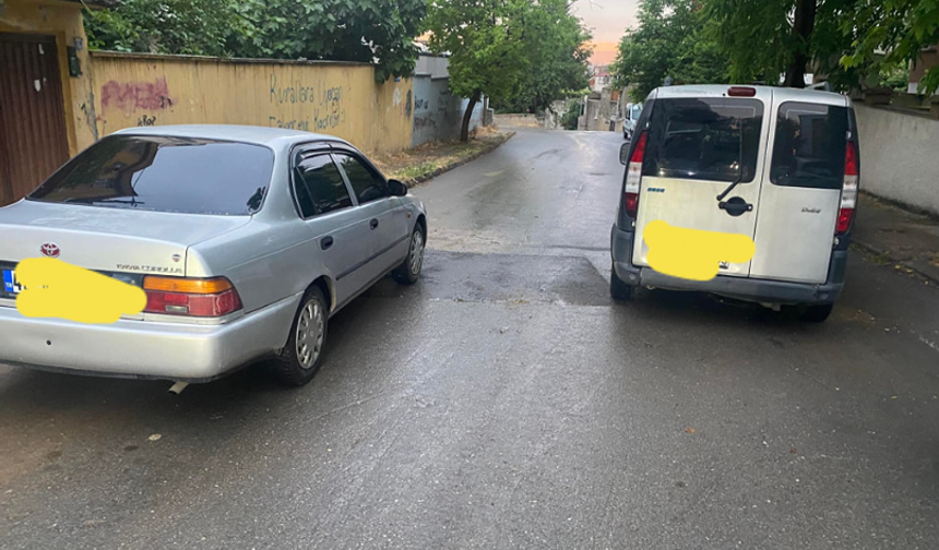 Bu Kadarına Pes! Kahramanmaraş'ta Duyarsız Sürücüler Yolu Kapattı