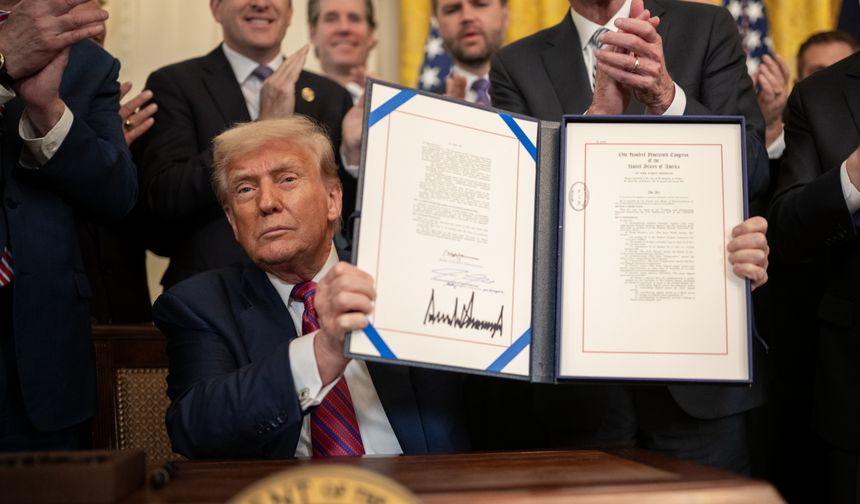 ABD Başkanı Trump, Kahve ve Tropikal Meyveleri Vergiden Muaf Tuttu