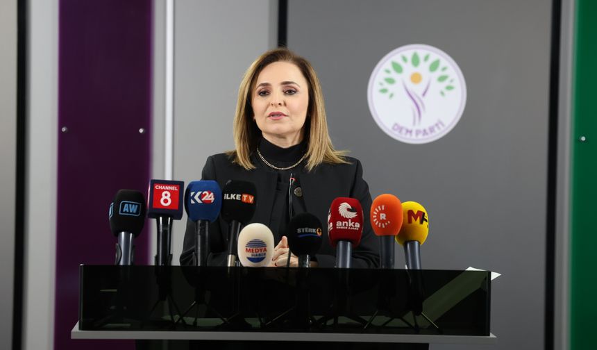 DEM Parti Sözcüsü Ayşegül Doğan: Süreç şeffaf ilerlemeli, hiçbir şey gizlenmemeli