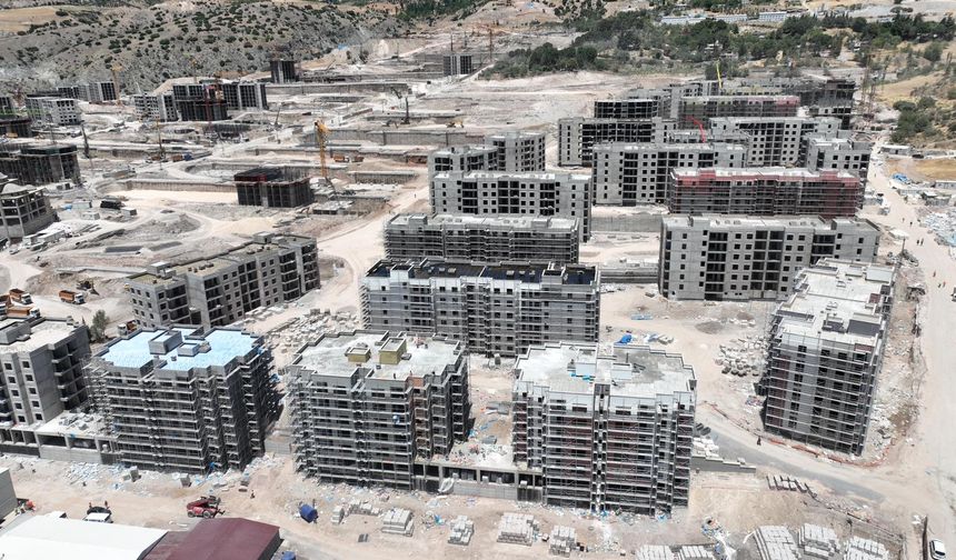 Kahramanmaraş TOKİ Kurasında 781 Şanslı Vatandaş Ev Sahibi Oldu