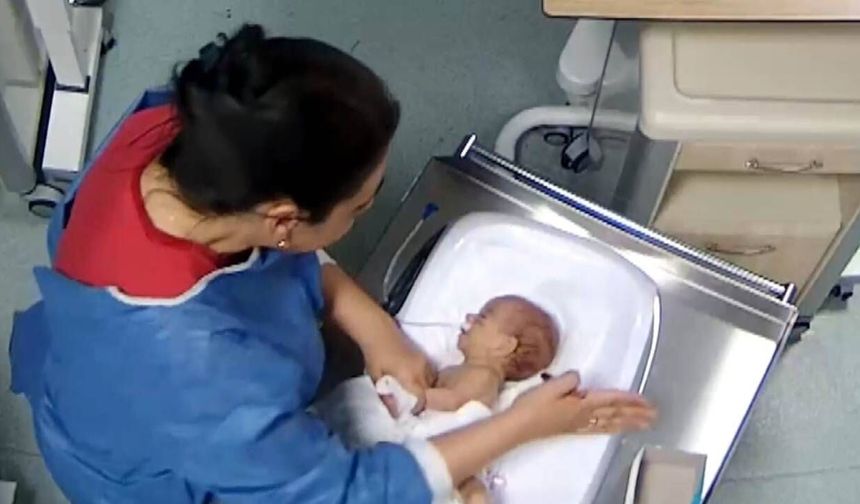 Kahramanmaraş'ta hemşire şiddeti sonucu engelli kalan Esin'in darbedilme anları kamerada