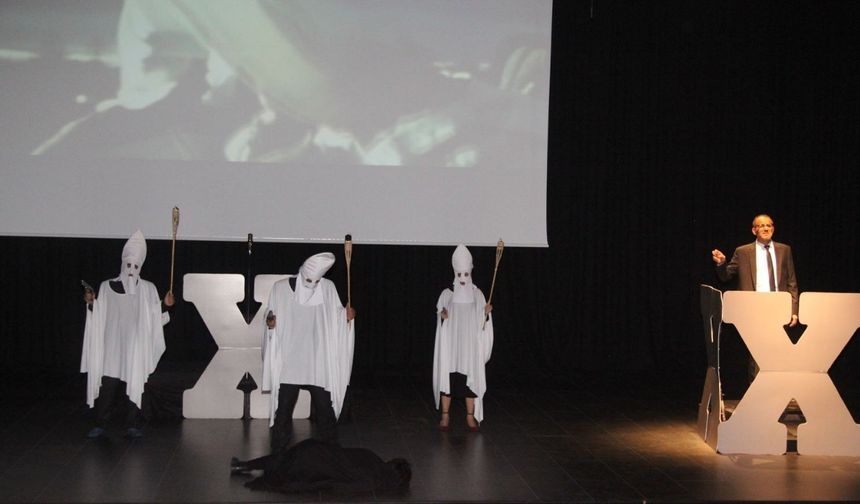 Kahramanmaraş’ta Malcolm X tiyatrosu iptal edildi