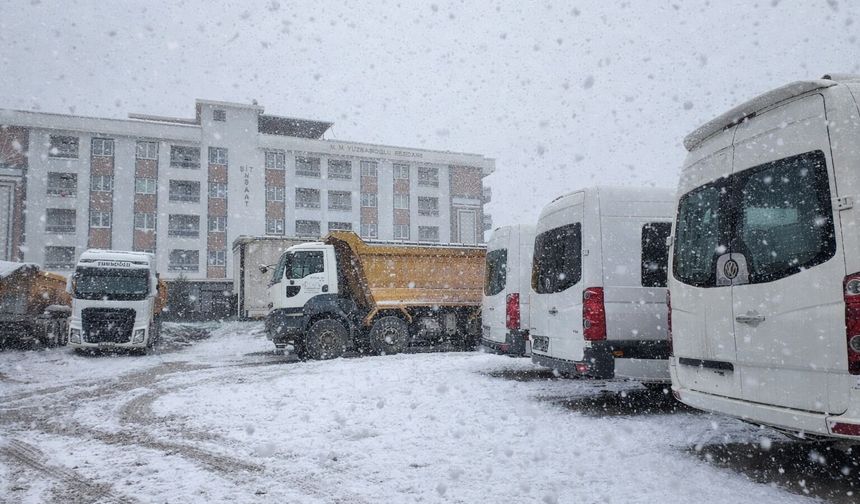 Meteoroloji Uyarmıştı: Kahramanmaraş’ta Kar Yağışı Başladı