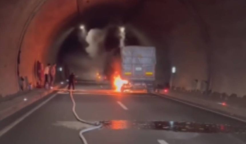 Kahramanmaraş Göksun tünellerinde korkutan TIR yangını