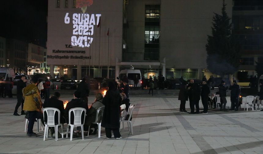 Kahramanmaraş'ta 6 Şubat 2023'teki depremlerde hayatını kaybedenler anıldı