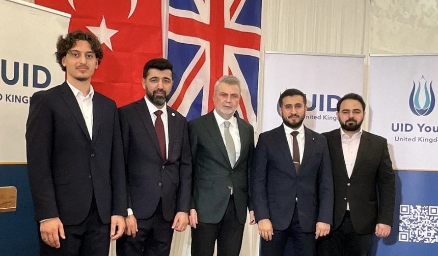 Başkan Fırat Görgel İngiltere’de iftar sofrasında hemşehrileriyle buluştu