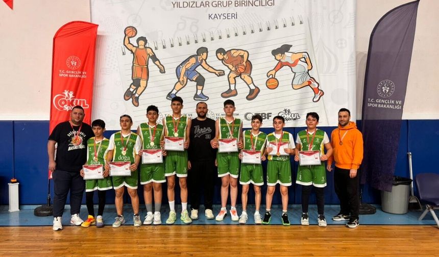 Kahramanmaraşlı gençler Türkiye Yarı Finallerine yükseldi