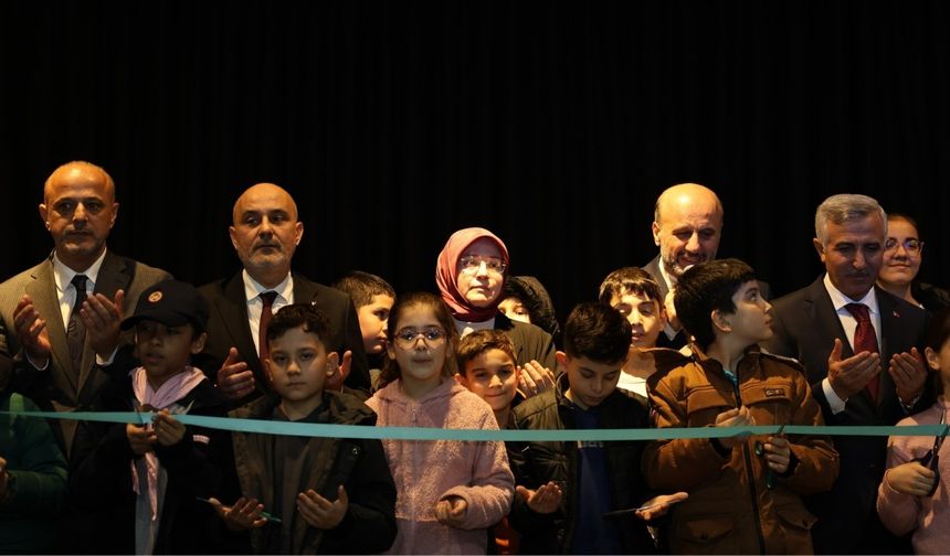 Kahramanmaraş’ta deprem sonrası 115 hizmet merkezi açıldı