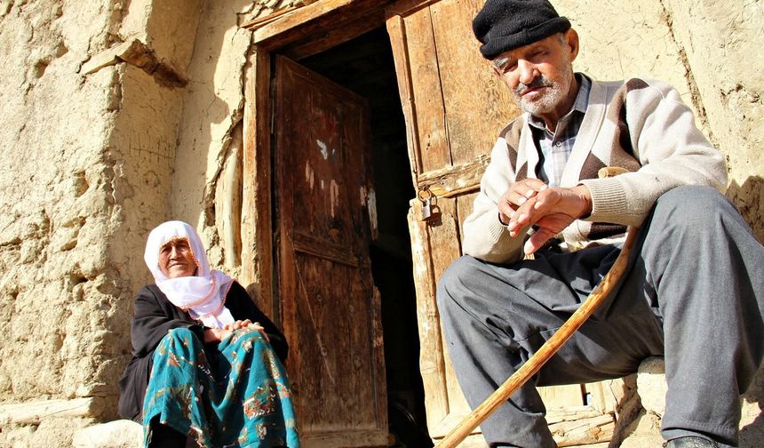 Kahramanmaraş’ta depreme direnen taş ve toprak evler görenleri şaşırtıyor