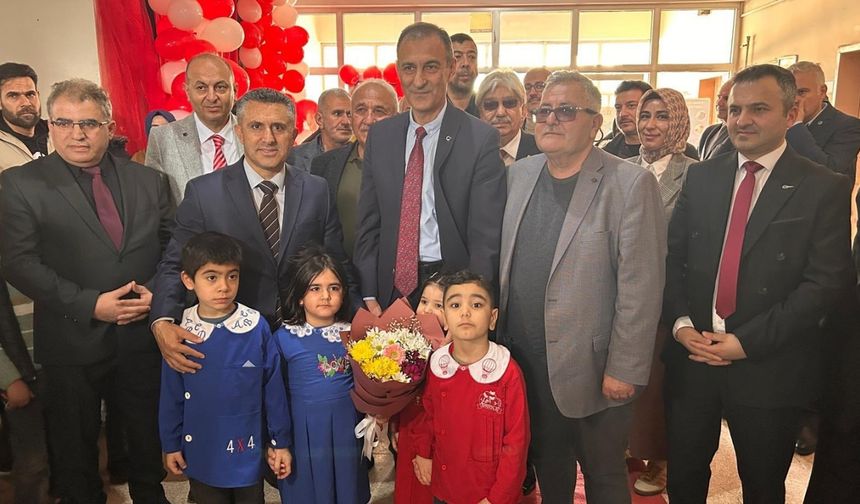 Kahramanmaraş’ta geri dönüşümle kurulan “Gülücük Çarşısı” açıldı