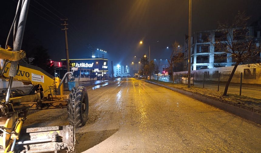 Kahramanmaraş'ta yağış sonrası yollara hızlı müdahale