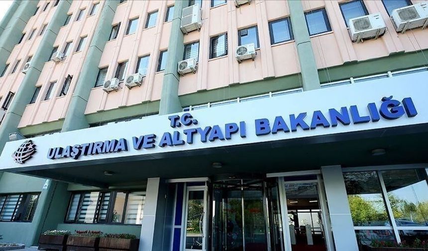 İstanbul Boğazı gemi trafiği geçici askıya alındı
