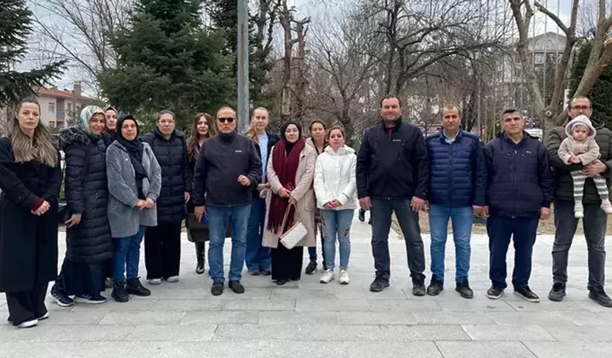 Tuvaletlerde kamera soruşturmasında görevden alınan okul müdürü için velilerden şok talep