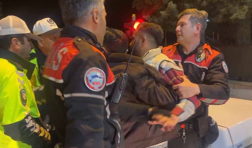 Burdur’da alkollü sürücünün ’acemi’ oyunu işe yaramadı