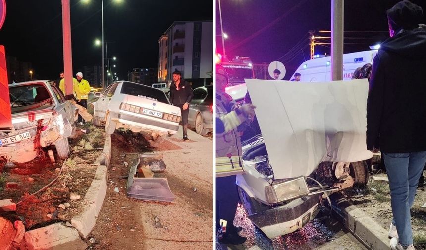 Elbistan’da İki otomobil çarpıştı, savrulan araç elektrik direğine daldı