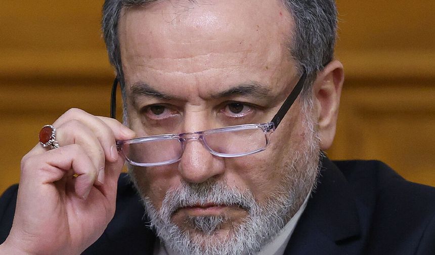 İran Dışişleri Bakanı Arakçi: "Çalışanlarla dolu bir banka bombalandı"