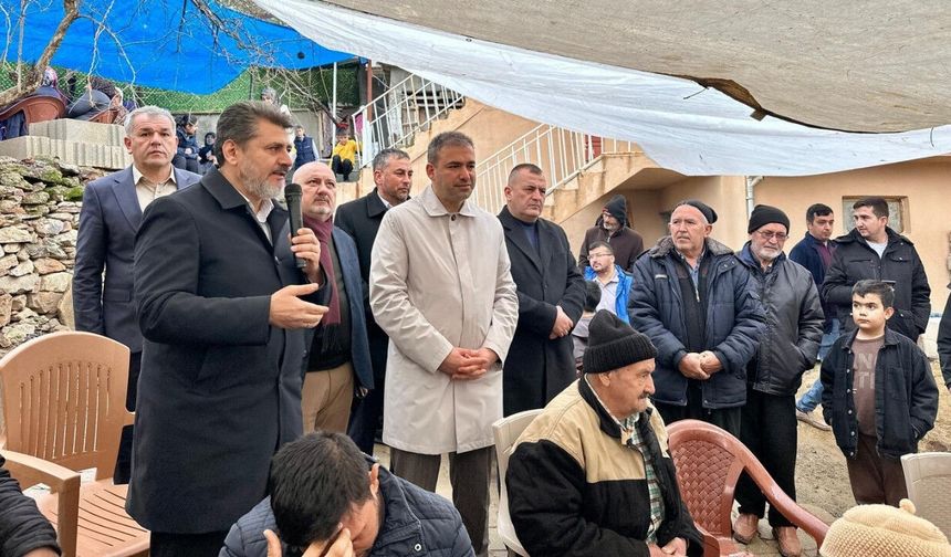 AK Parti heyeti Onikişubat'ta 4 mahalleyi ziyaret etti! İşte talepler