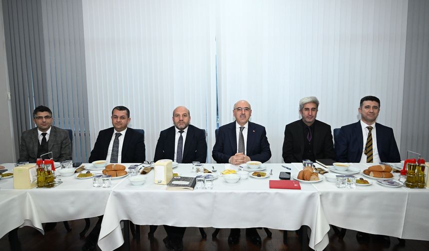 Kahramanmaraş KSÜ’de Yurt Dışı Doktora Mezunları İftarda Buluştu