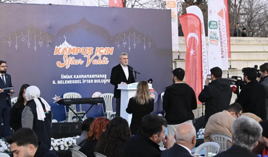 Kahramanmaraş’ta binlerce genç Büyük Gençlik İftarı’nda buluştu