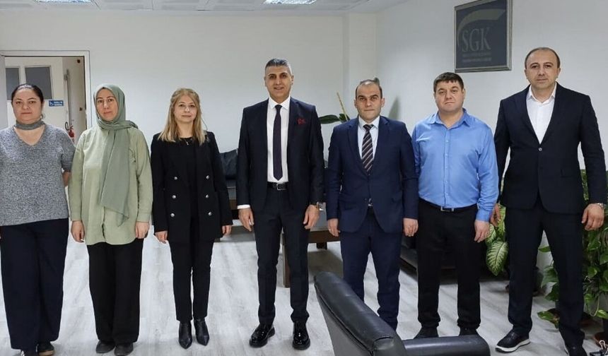 Kahramanmaraş’ta SGK’da bayram buluşması! İl Müdürü personeli ziyaret etti