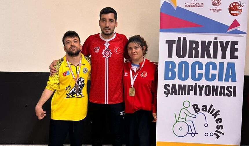 Kahramanmaraş'ta tarihi başarı! Zeynep İrem Çetin Türkiye Şampiyonu oldu