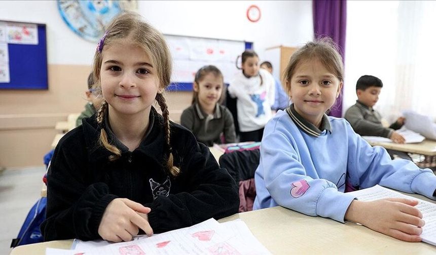 Okullarda ara tatil sonrası ilk ders zili çaldı