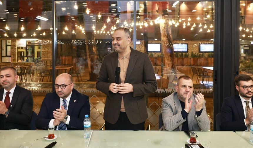 Onikişubat’ta AK Parti teşkilatı iftar sofrasında buluştu!