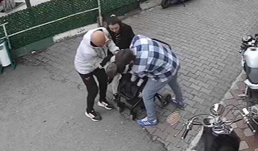 Boğazına oyuncak parçası kaçan çocuğu antrenör kurtardı; O anlar kamerada