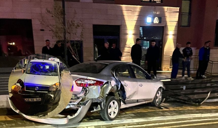 Dulkadiroğlu'nda kaza! 5 kişi itfaiyece kurtarıldı