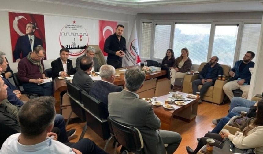 İzmir Kahramanmaraş Derneği'nde Safa Narlı yeniden başkan!