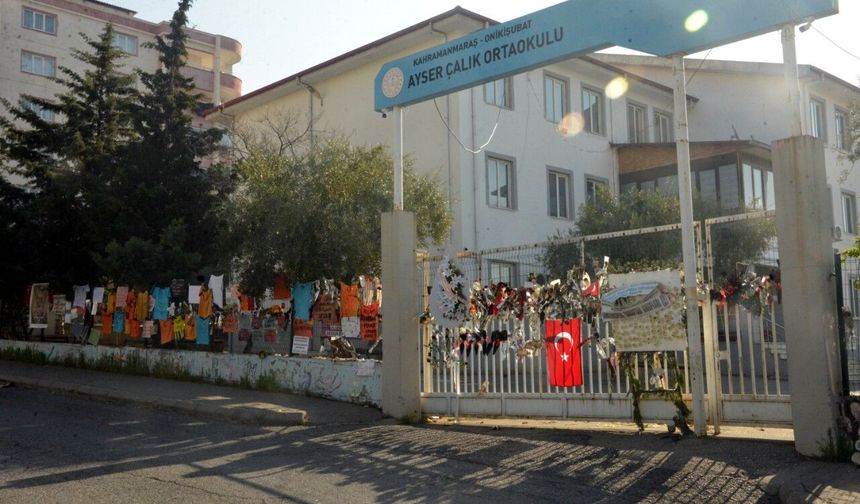 Kahramanmaraş'ta en buruk 23 Nisan! Saldırının hedefi olan okul bahçesi boş kaldı