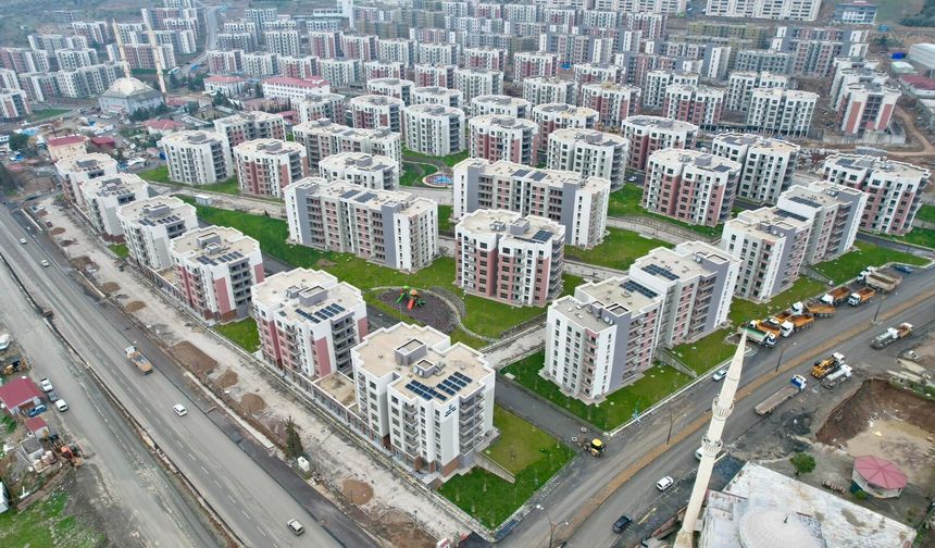 Kahramanmaraş Doğukent projesinde sona yaklaşıldı