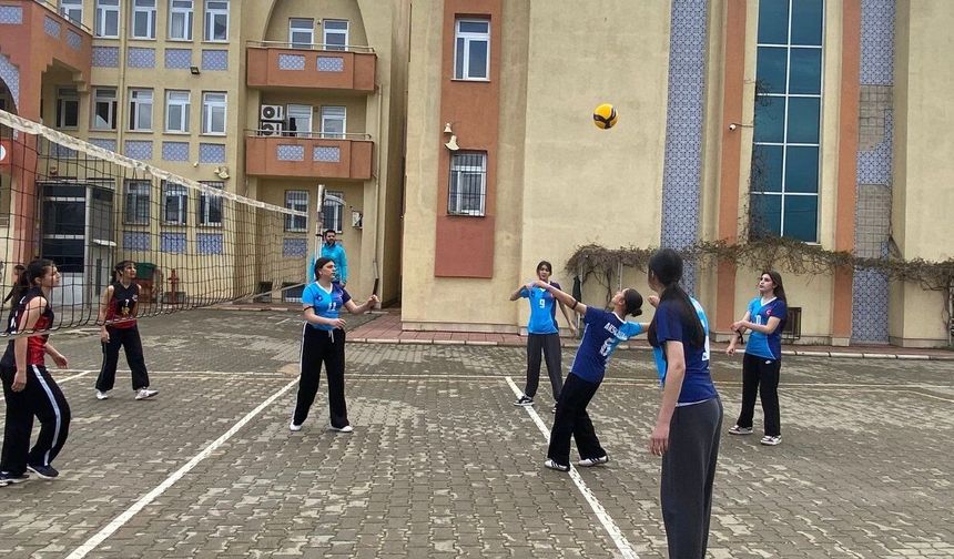 Kahramanmaraş Pazarcık’ta 19 Mayıs coşkusu filede başladı!