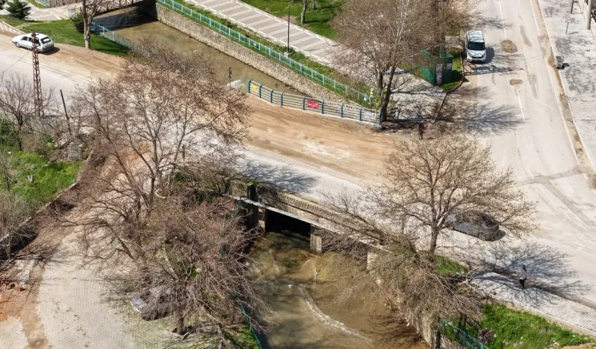 Kahramanmaraş Türkoğlu Şekeroba’da köprü genişletildi! Ulaşım rahatladı