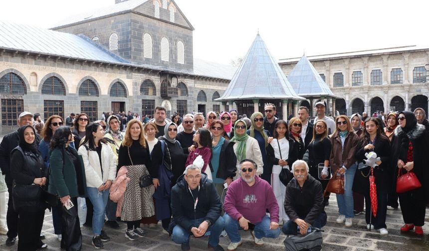 Kahramanmaraşlı öğretmenlerden Diyarbakır gezisi!