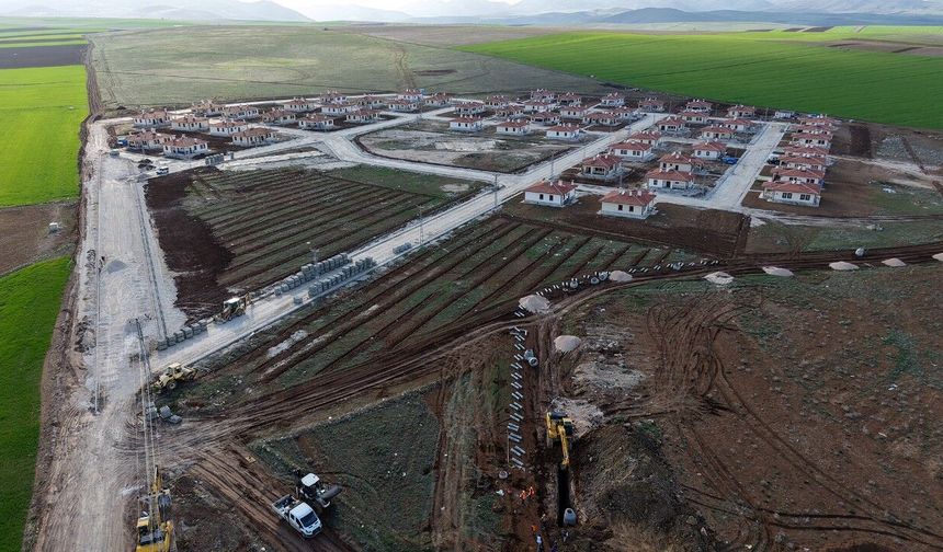Kahramanmaraş’ta deprem konutlarına 170 milyonluk şebeke yatırımı