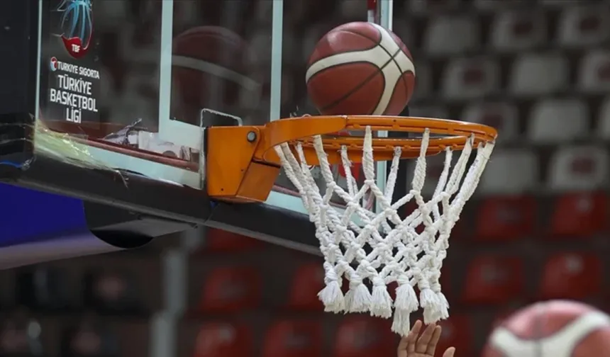 Kahramanmaraş’ta Maç Öncesi Duygulandıran Çağrı: “Acıda da Beraberiz”