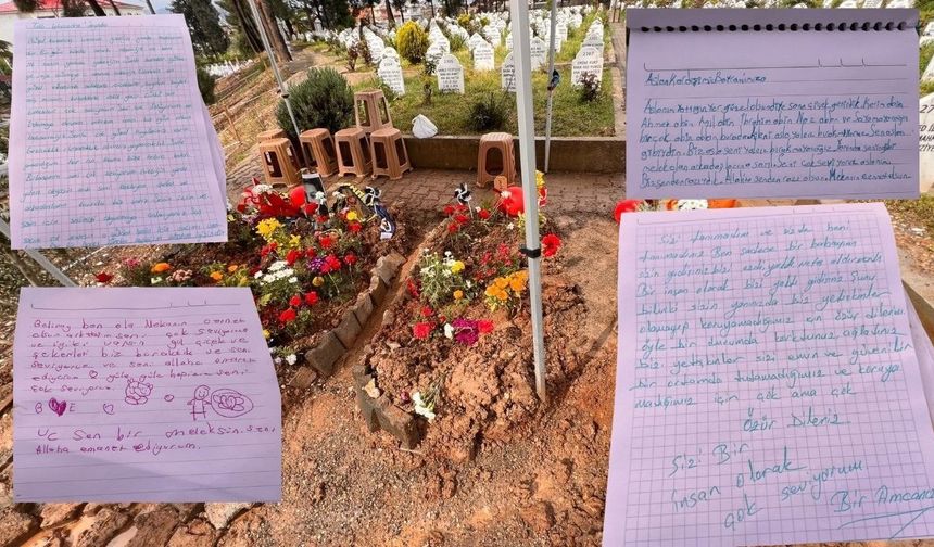 Kahramanmaraş'ta mezarlıktaki o notlar yürek yaktı!