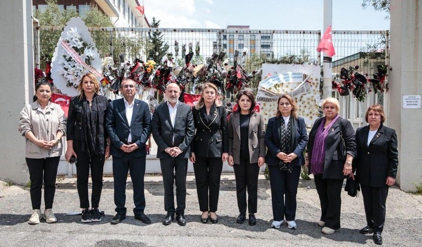 Kahramanmaraş’ta okul saldırısı sonrası CHP heyetinden taziye ziyareti!