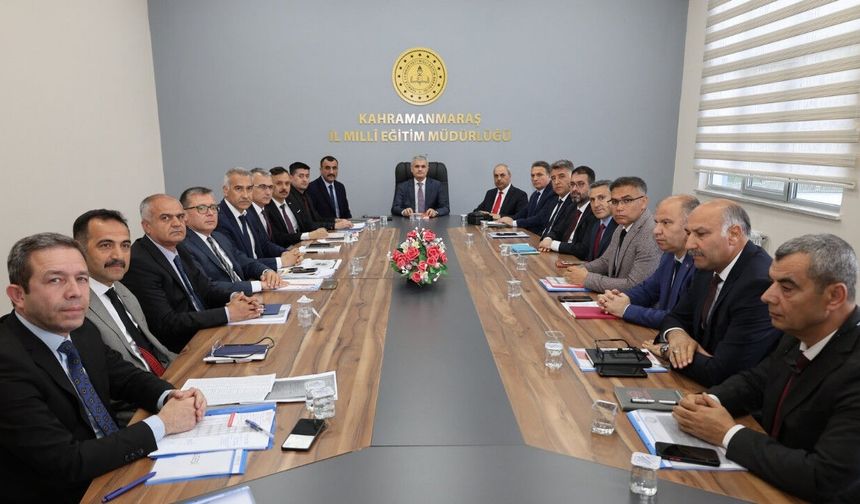 Kahramanmaraş'ta Turan Akpınar mesaiye hızlı başladı! İl Millî Eğitim'de kritik toplantı