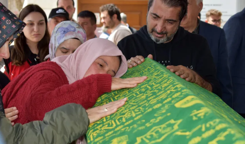 Okul saldırısında hayatını kaybeden Furkan son yolculuğuna uğurlandı