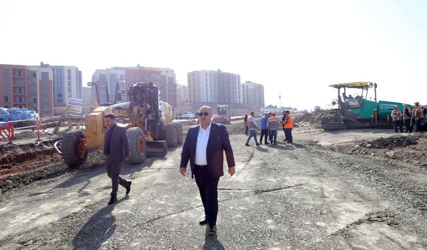 Başkan Akpınar Doğukent'teki çalışmaları yerinde inceledi!