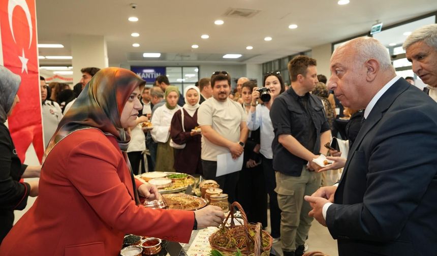 Kahramanmaraş KİÜ'de teknoloji ve lezzet buluşması başladı